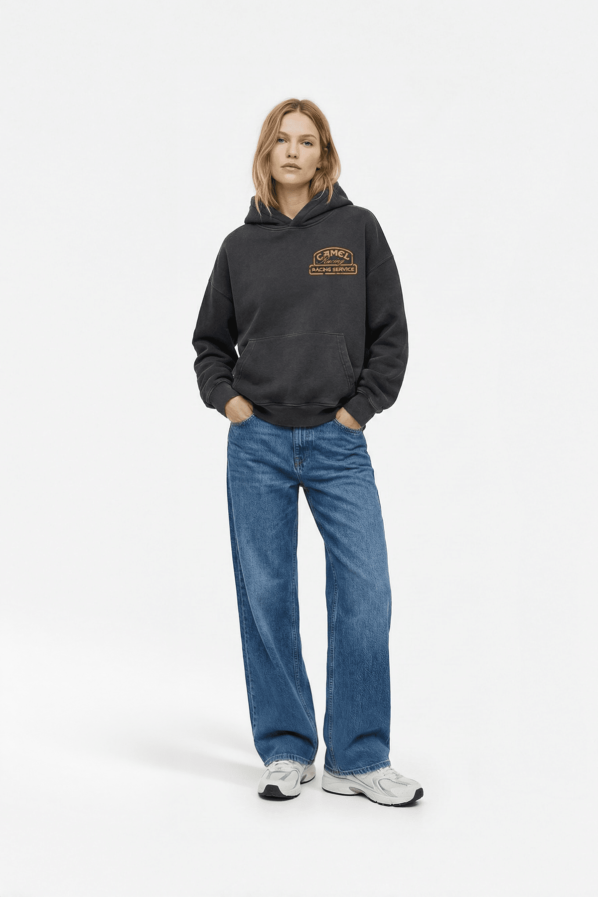 Camel Racing Oversized Hoodie – Vintage Motorsport Style